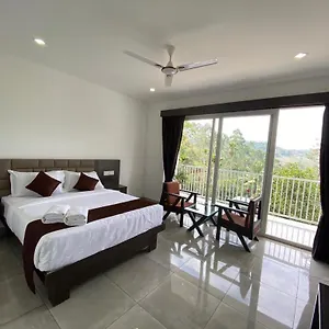 Hotel Rainwood Aurum